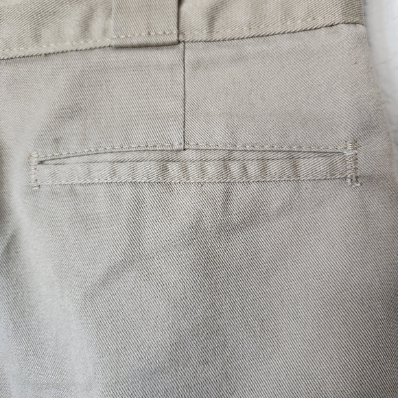 Men's Vintage Dickies Tan Khaki Mid Length Shorts Size 30 - Picture 3 of 8